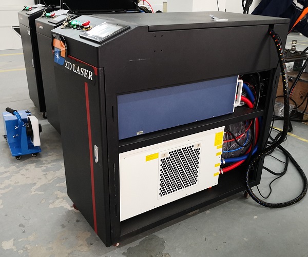 Волоконно -лазерная сварочная машина (14) - 副 本