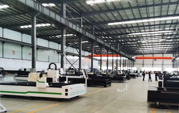 Волоконно -лазерная фабрика 3