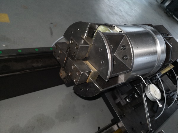 Грузовик для трубки