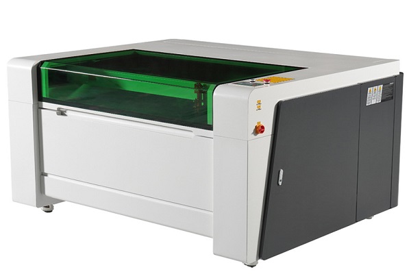 CO2 лазерный режущий гравер