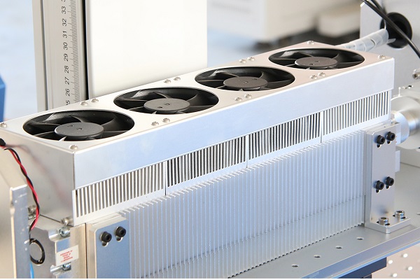 Металлическая лазерная трубка