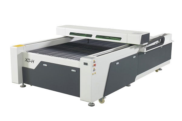 Big Size High Precision Co2 Laser Cutting Machine XD-1325H (1)
