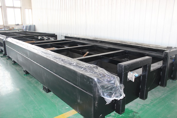 Волокно -лазерное тело